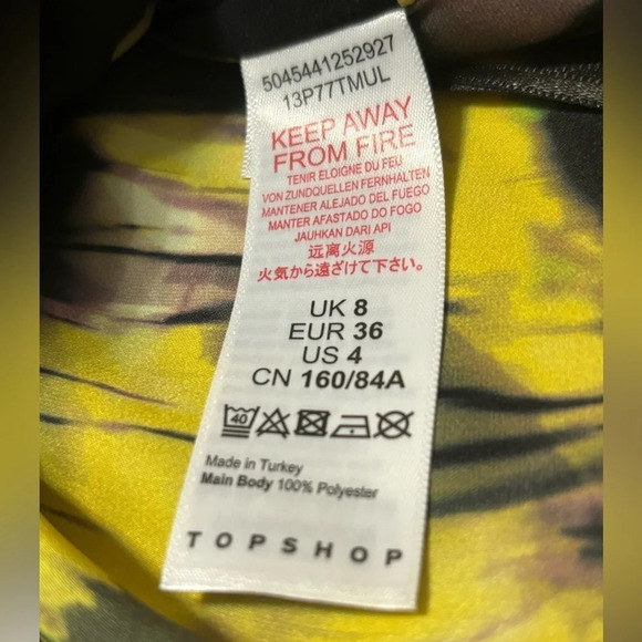 Top shop floral crop top size 4, NWT - Picture 4 of 6